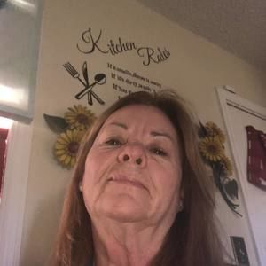 Meet your Posher, Lynette